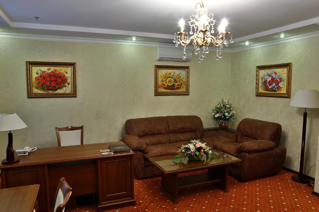 Hotel Ukraine Rivne Pokoj fotografie